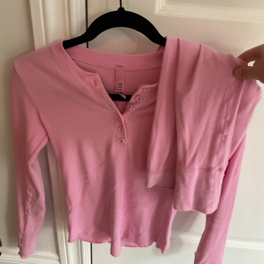Skims- limited edition pink set